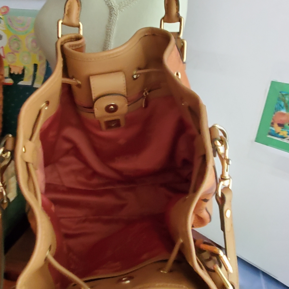 Mcm Euc Visestos Leather Drawstring Crossbody Tote - image 4